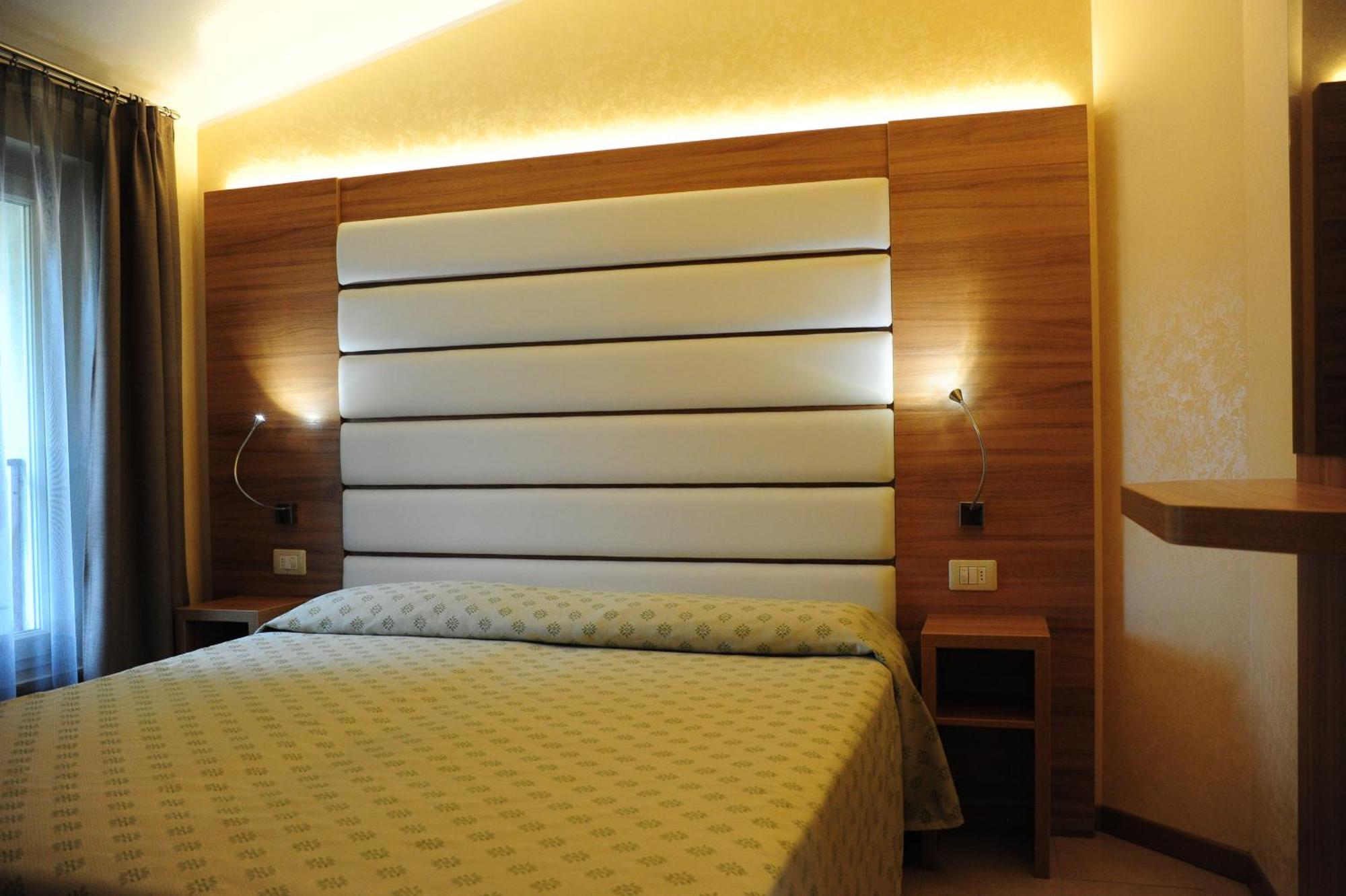 Residence Primavera Bardolino Ngoại thất bức ảnh